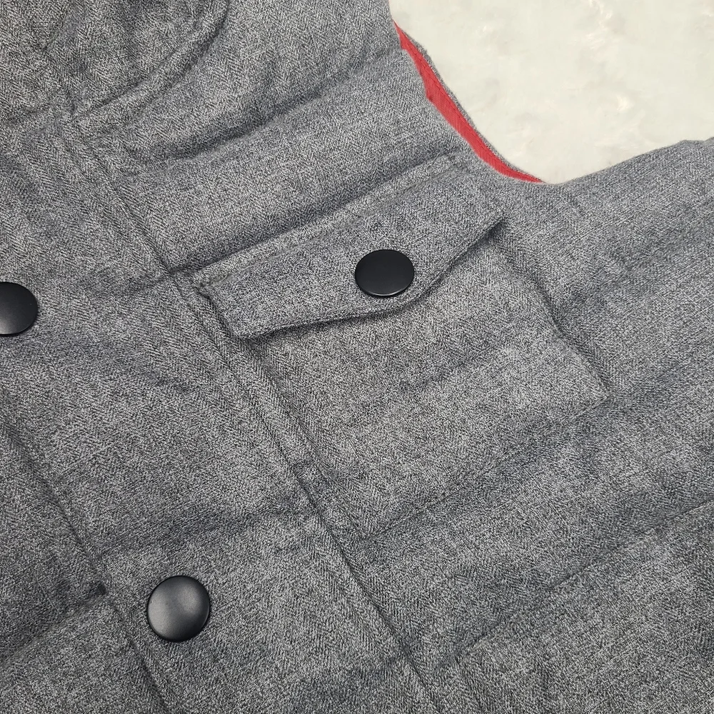 NEW Old Navy boys' hooded gray puffer vest size 5